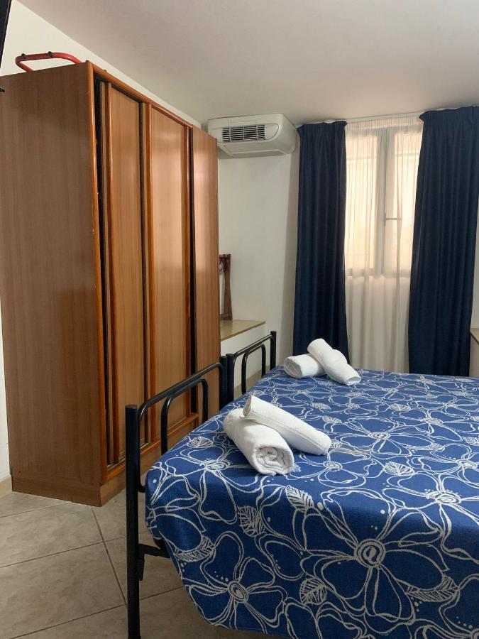 Hotel Villa Isola Rimini Eksteriør bilde